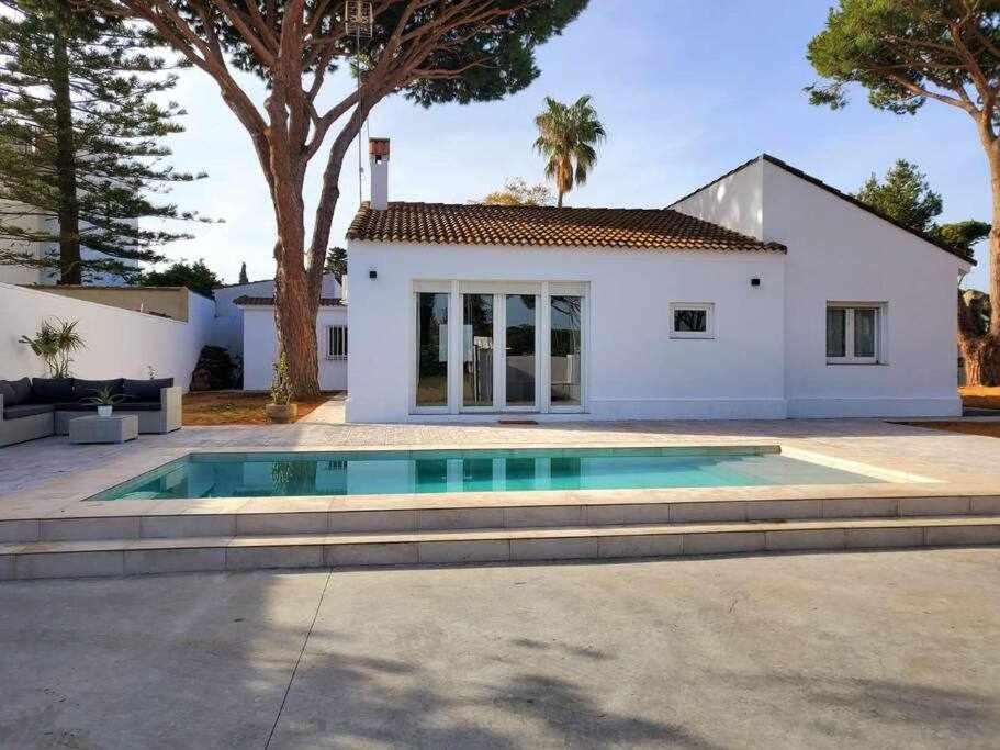 Villa Yoli 26 Con Piscina Y Jardin Cerca De La Playa Чиклана-де-ла-Фронтера Экстерьер фото