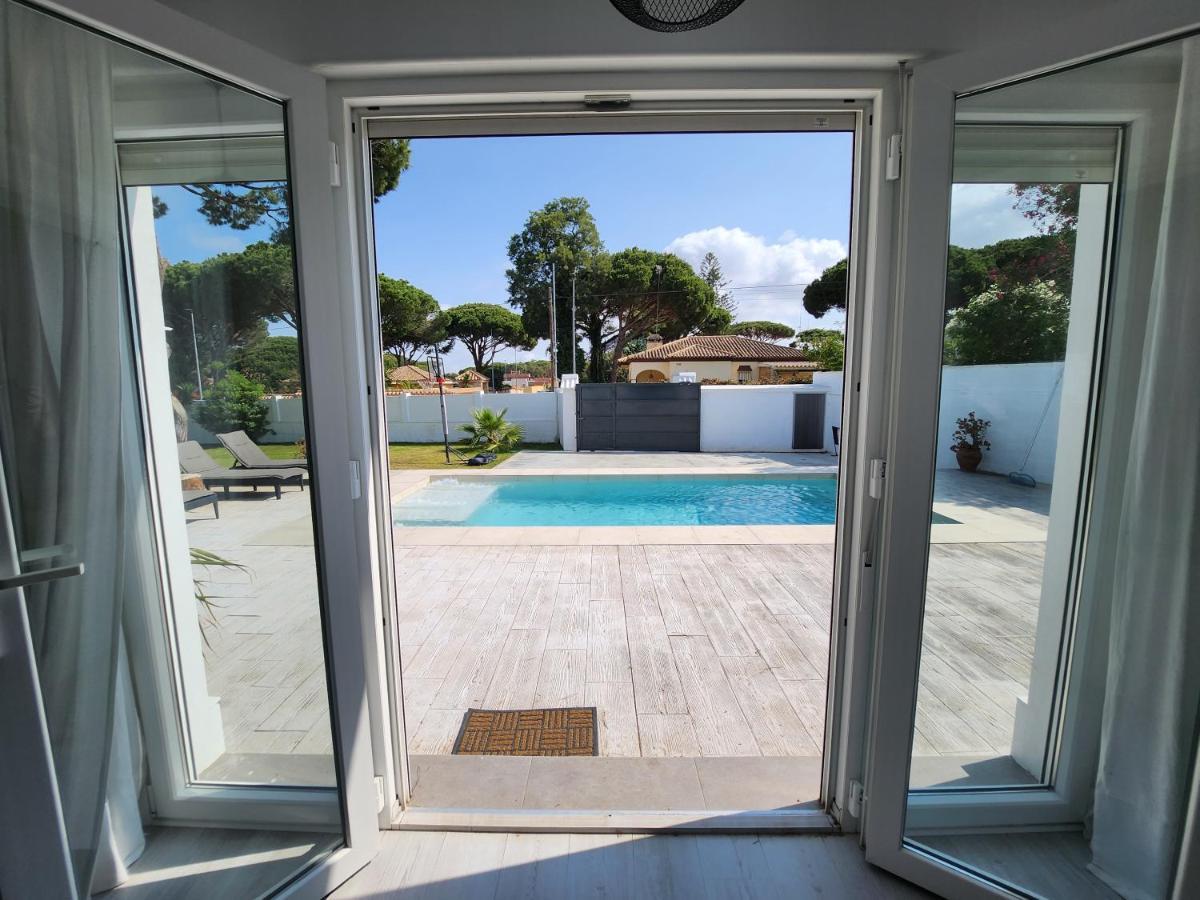 Villa Yoli 26 Con Piscina Y Jardin Cerca De La Playa Чиклана-де-ла-Фронтера Экстерьер фото